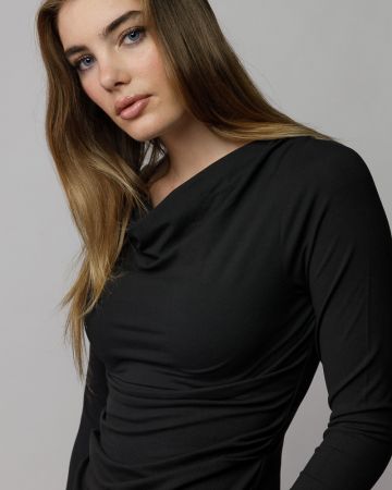 FEKETE NŐI HOSSZÚ UJJÚ PÓLÓ 2D25FW4564LS0205